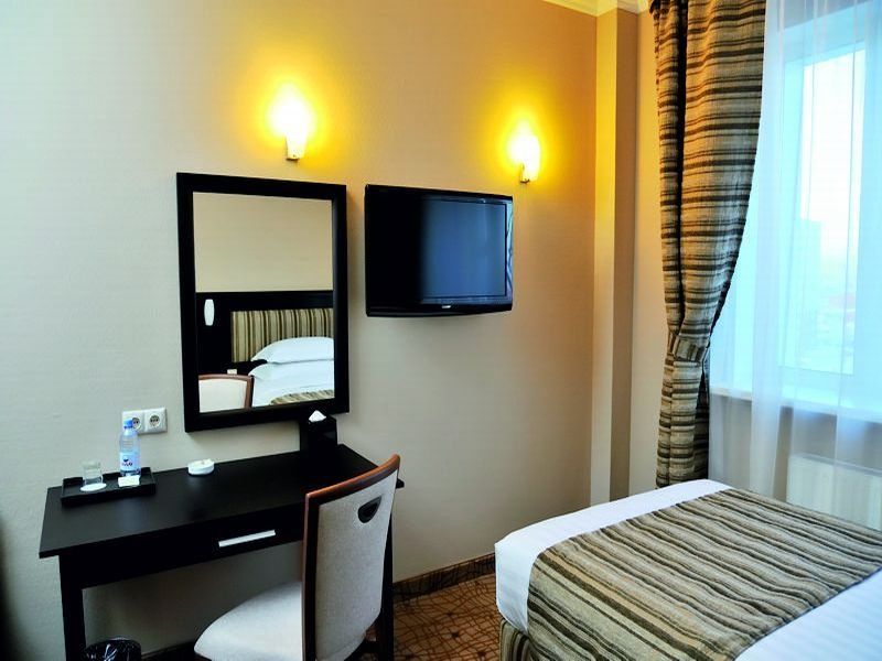 Inn Ozz Astana Kültér fotó